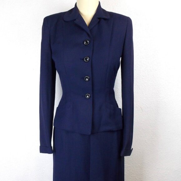 1950's Sacony Woman's Navy-Blue Suit